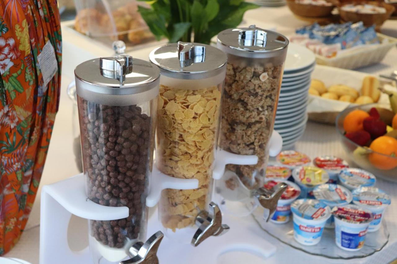 Hotel Morolli ريميني المظهر الخارجي الصورة
