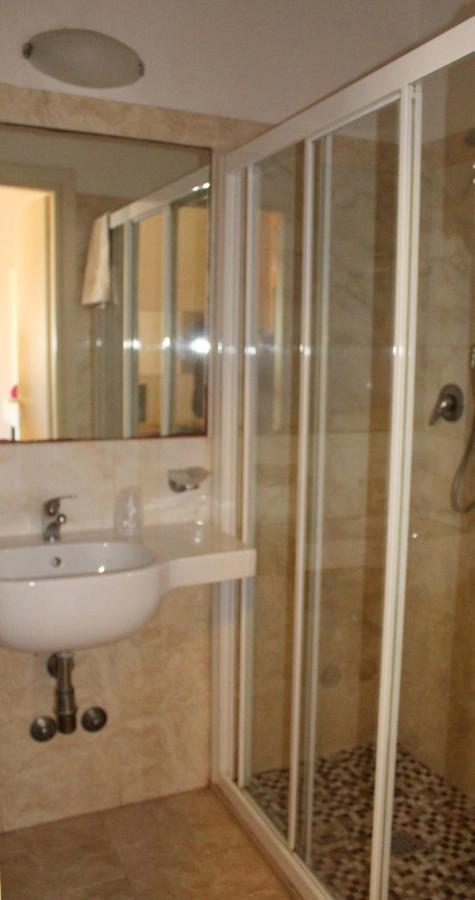 Hotel Morolli ريميني المظهر الخارجي الصورة